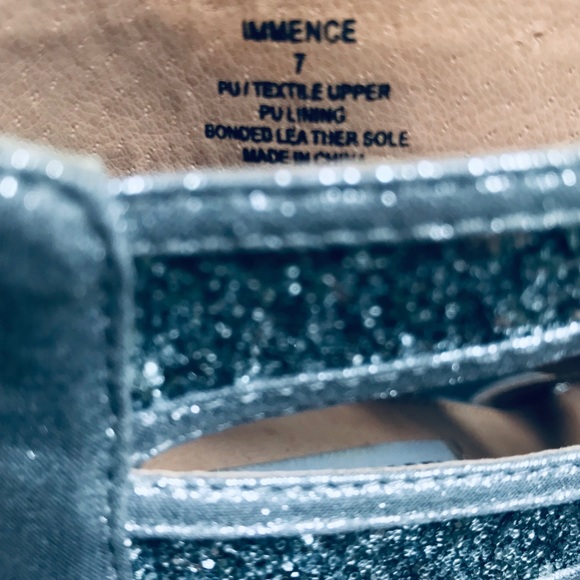 Steve Madden Silver Heel - Picture 5 of 6